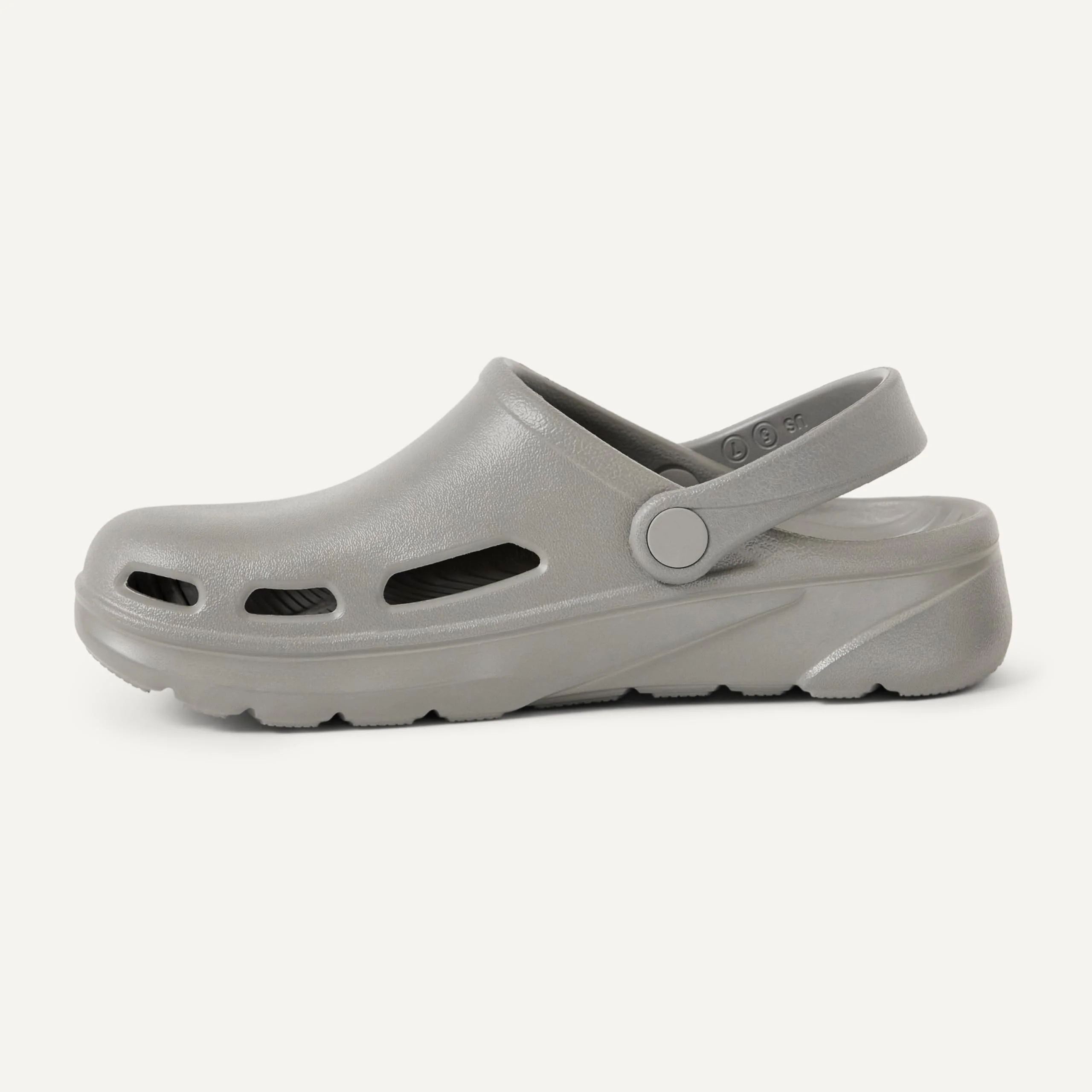 Amazon Essentials Light Grey Garden Clog photo 3