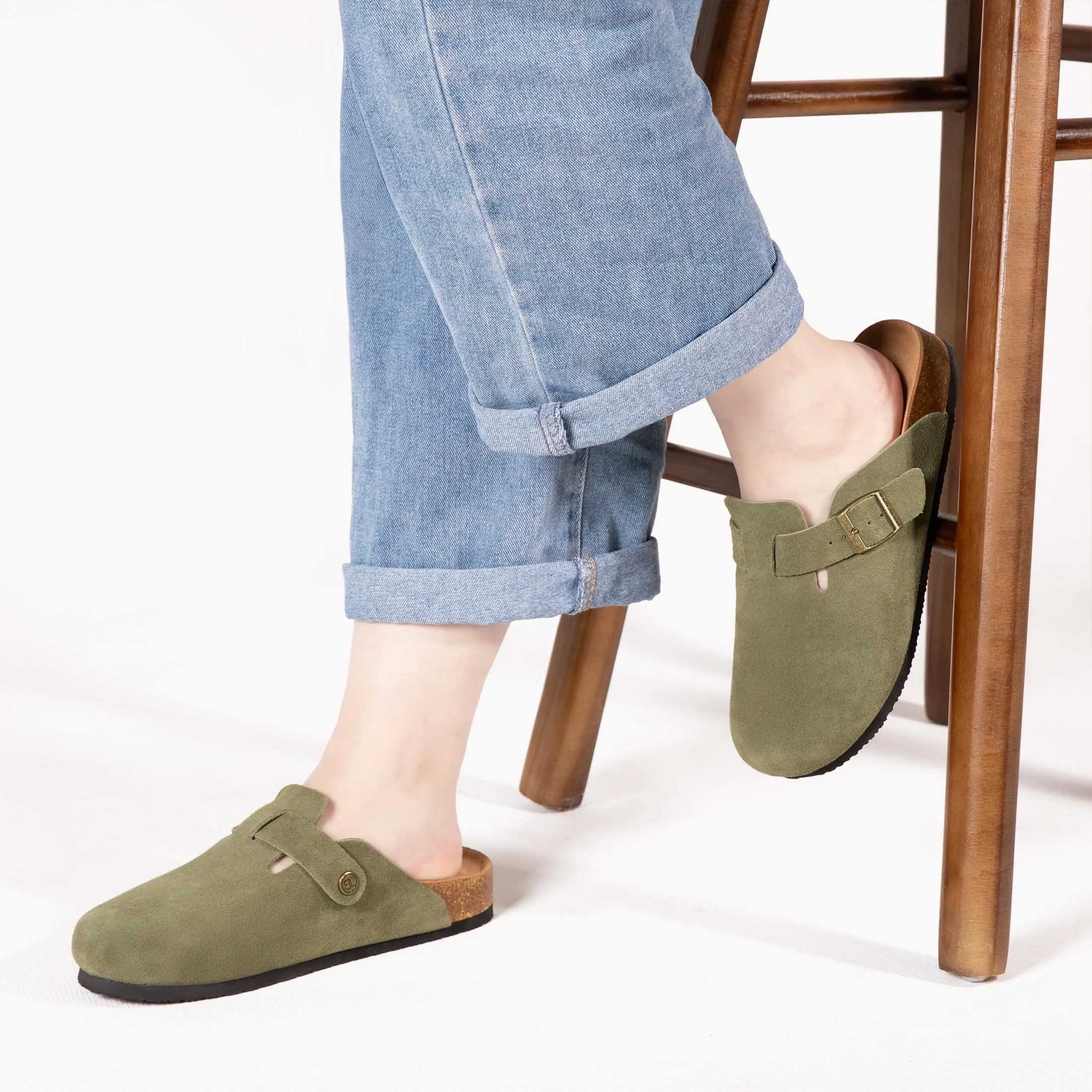 Brelzo Calvior olive suede buckle clog photo 2