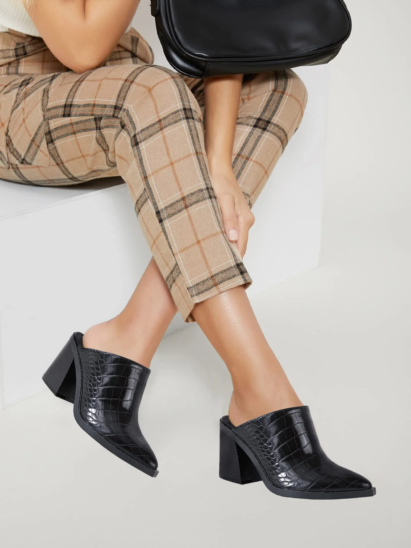 JeimPoey black croc-embossed heeled mule photo 3