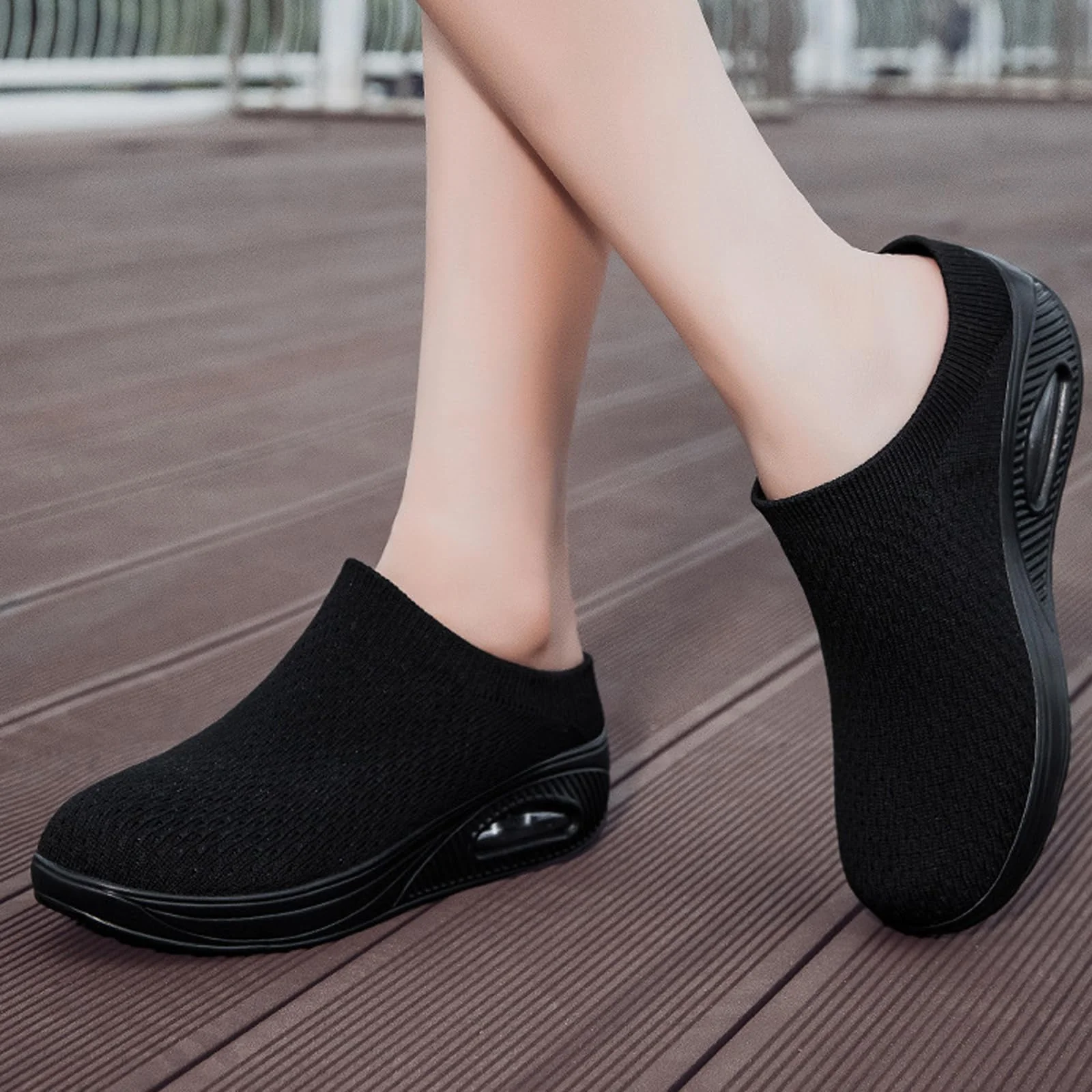 NELSBREX black knit slip-on mule photo 2