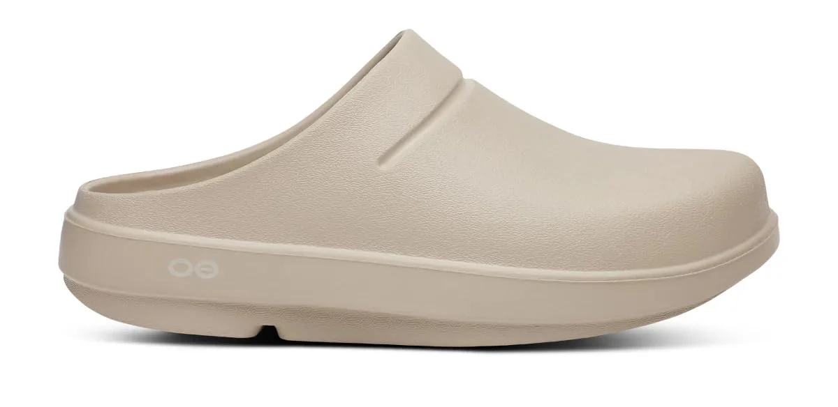 OOFOS Beige Recovery Clog photo 2