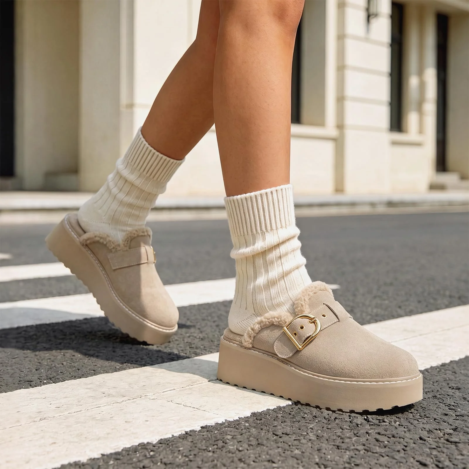 PIZZ ANNU Beige Platform Buckle Clog photo 2
