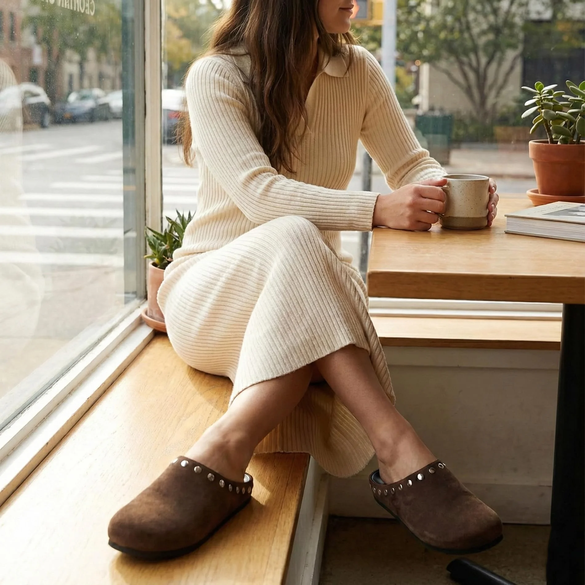 RBTHOLP brown suede studded clog photo 2