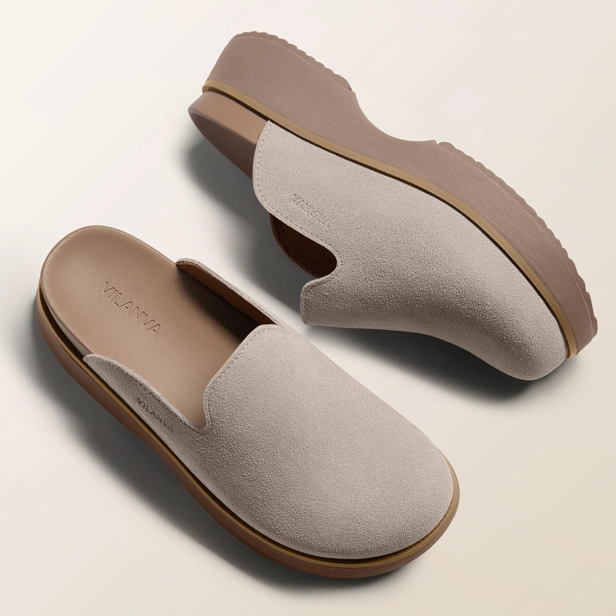 Vilanva Beige Suede Platform Clog photo 3